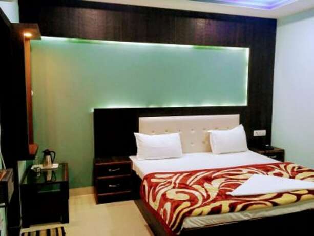 Imagen de la habitación del Hotel Utsav Residency. Foto 28