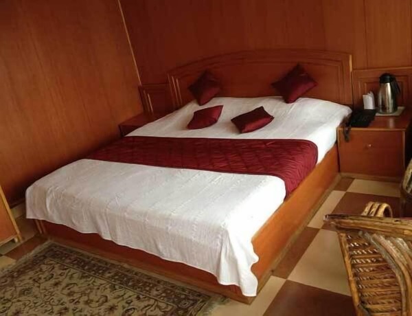 Imagen general del Hotel Uttarakhand. Foto 2