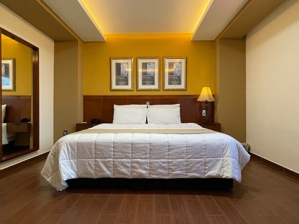 Imagen general del Hotel Uttsa Inn. Foto 14