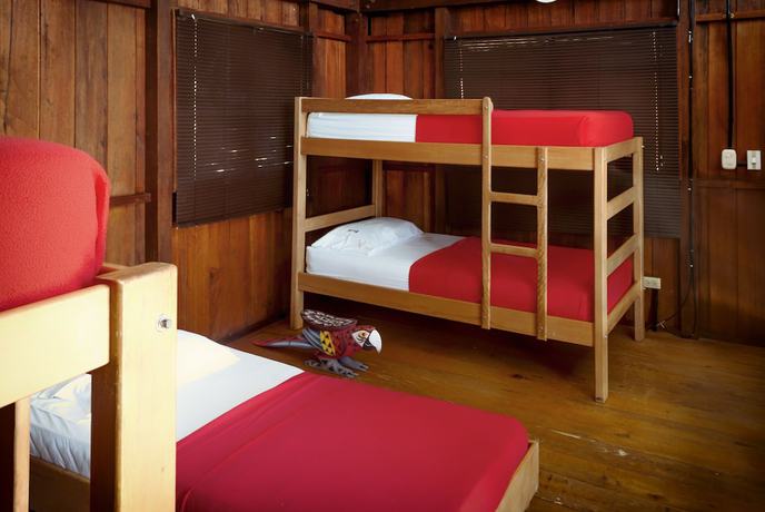 Imagen de la habitación del Hotel Utuane. Foto 14