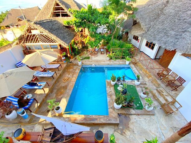Imagen general del Hotel Utulivu Bungalow. Foto 5