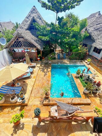 Imagen general del Hotel Utulivu Bungalow. Foto 14