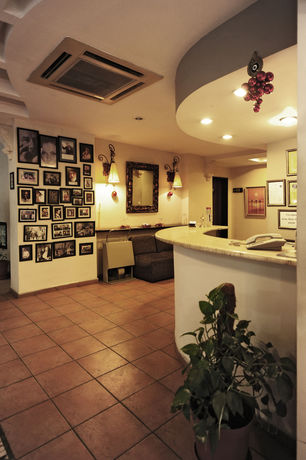 Imagen de la habitación del Hotel &Uuml;st&uuml;n Otel Alsancak. Foto 7