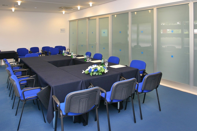 Imagen de los interiores del Hotel Uvala. Foto 11