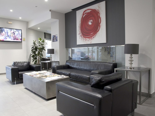 Imagen de los interiores del Hotel Uve Alcobendas. Foto 17