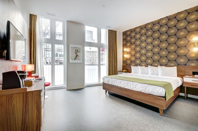 Imagen de la habitación del Hotel Uville Montreal. Foto 17