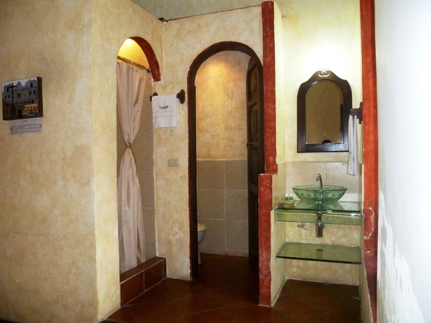 Imagen de los interiores del Hotel Uxlabil Antigua Galer&iacute;a. Foto 10