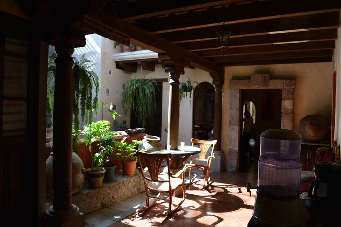 Imagen de los interiores del Hotel Uxlabil Antigua Galer&iacute;a. Foto 12