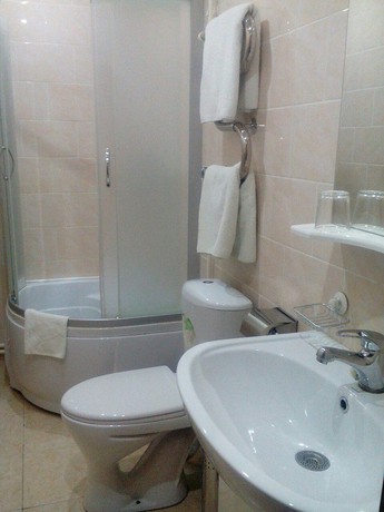 Imagen de la habitación del Hotel Uyut, Serguiev Posad. Foto 7