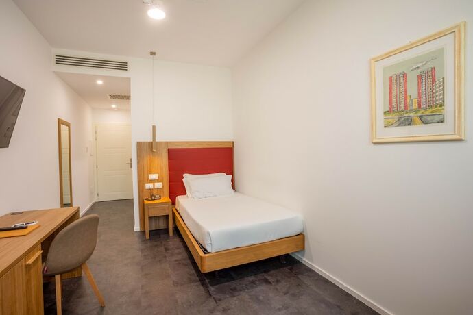 Imagen general del Hotel V, ANCONA. Foto 9