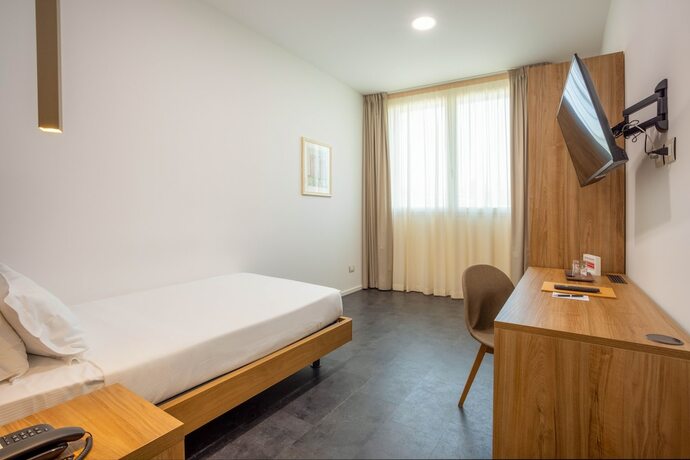 Imagen general del Hotel V, ANCONA. Foto 13