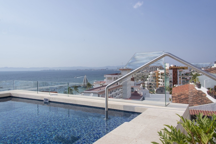 Imagen de la piscina del Hotel V Azul Vallarta - Luxury Vacation Rental- Adults Only. Foto 12