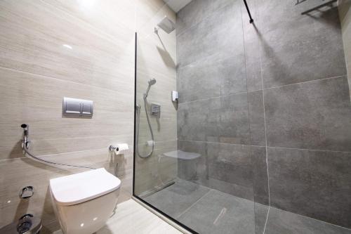 Imagen de la habitación del Hotel V Center. Foto 16