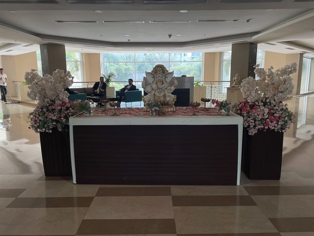Imagen de los interiores del Hotel V Club Sohna Road. Foto 14