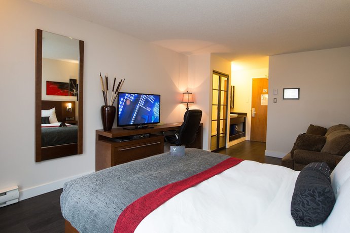 Imagen de la habitación del Hotel V. Foto 17
