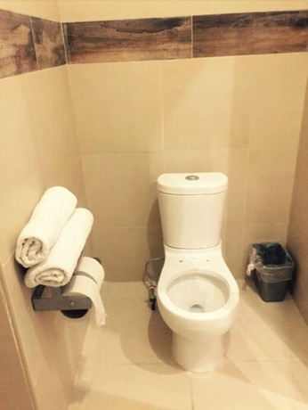 Imagen de la habitación del Hotel V. Foto 4