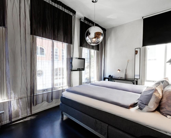 Imagen de la habitación del Hotel V Frederiksplein. Foto 7