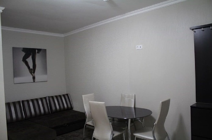 Imagen general del Hotel V Gostyah U Julii Guest House. Foto 12