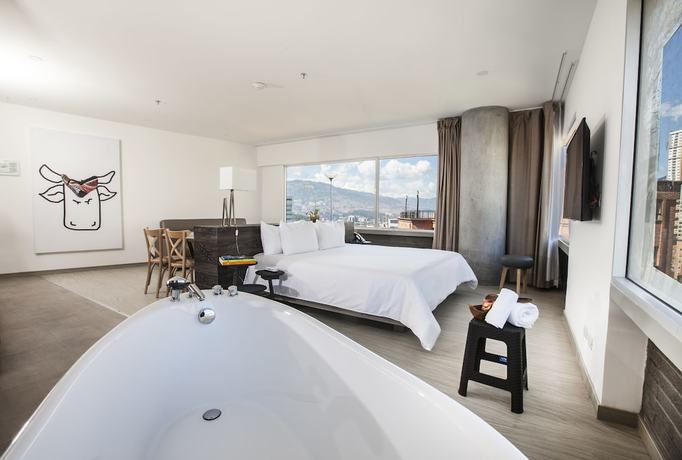 Imagen de la habitación del Hotel V Grand Hotel, a member of Radisson Individuals. Foto 14