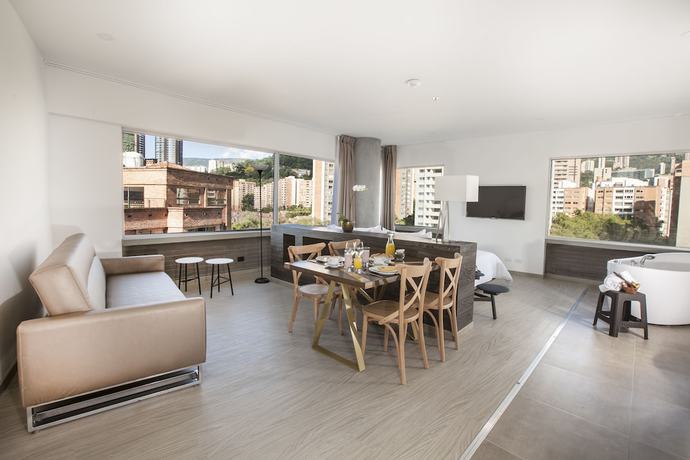 Imagen de la habitación del Hotel V Grand Hotel, a member of Radisson Individuals. Foto 16