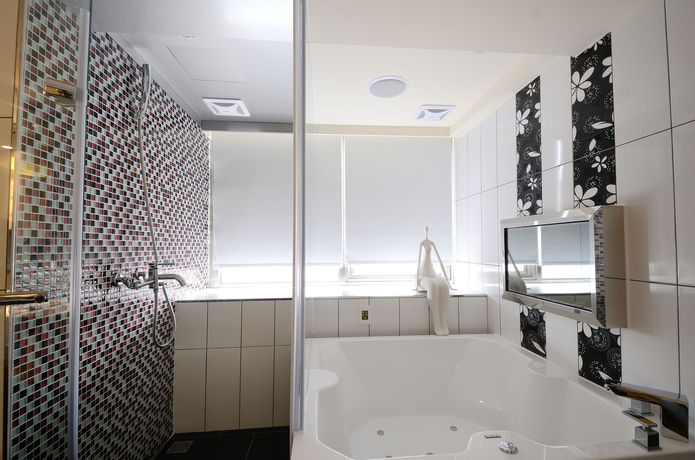 Imagen de la habitación del Hotel V One. Foto 3