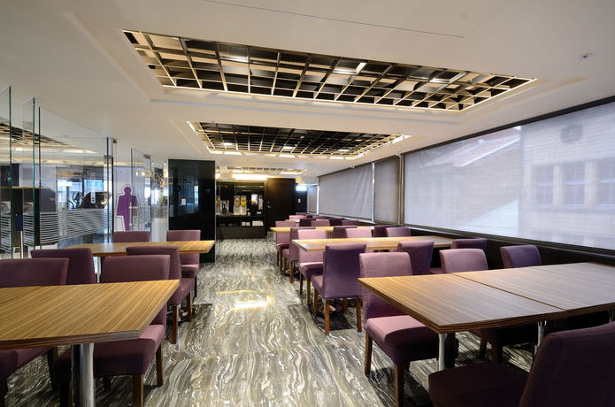 Imagen de la habitación del Hotel V One. Foto 4