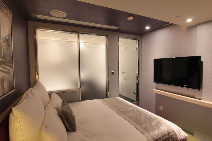 Imagen de los interiores del Hotel V One. Foto 16