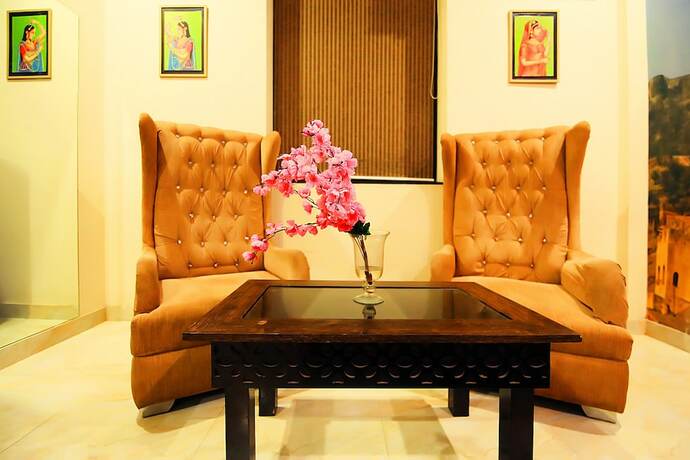 Imagen de la habitación del Hotel V One Pride, JAIPUR. Foto 19