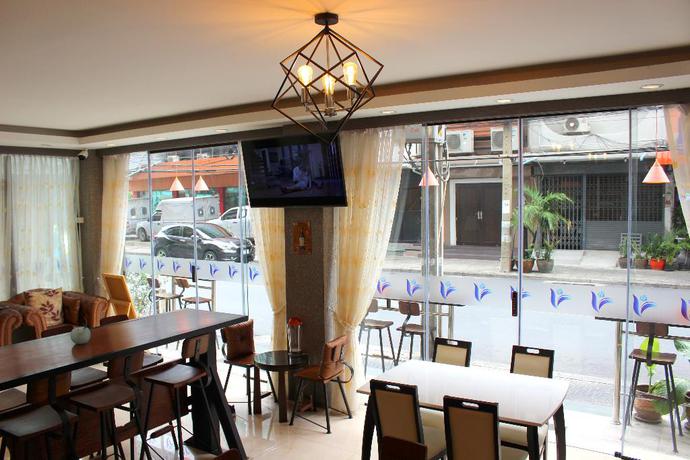 Imagen de los interiores del Hotel V One Pride - Sukhumvit 22 Bangkok. Foto 19