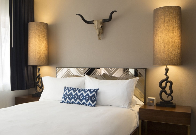 Imagen de la habitación del Hotel V Palm Springs. Foto 7