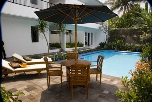 Imagen general del Hotel V Residence Kemang. Foto 2
