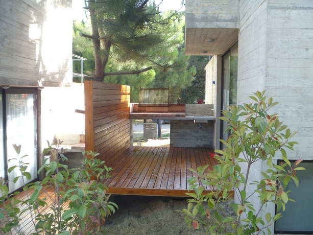 Imagen de los exteriores del Hotel V and D Casas Mar Azul. Foto 11