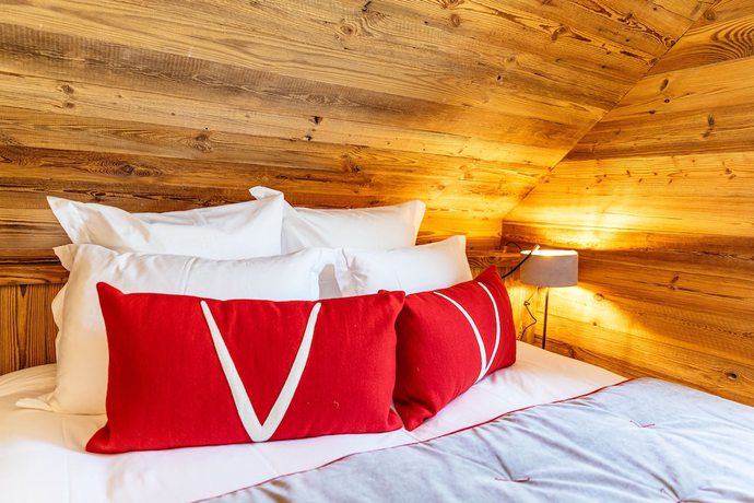 Imagen de la habitación del Hotel V de Vaujany. Foto 6