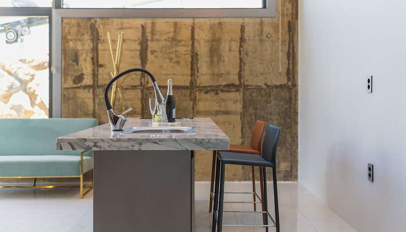 Imagen de la habitación del Hotel V10 Spa Pension. Foto 2