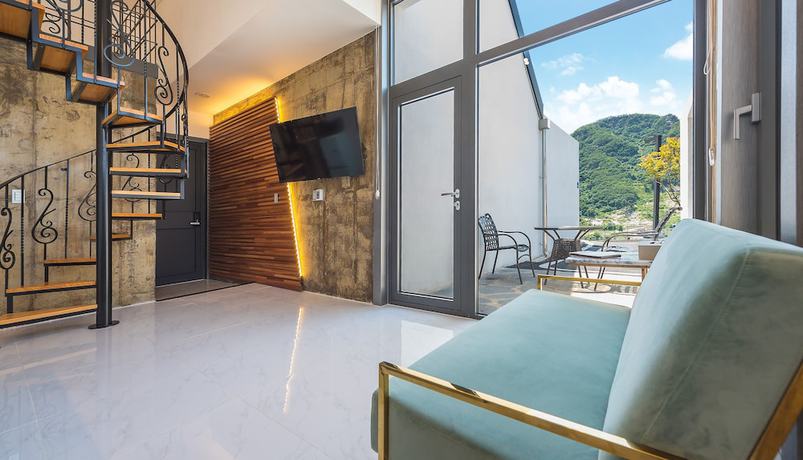 Imagen de la habitación del Hotel V10 Spa Pension. Foto 20