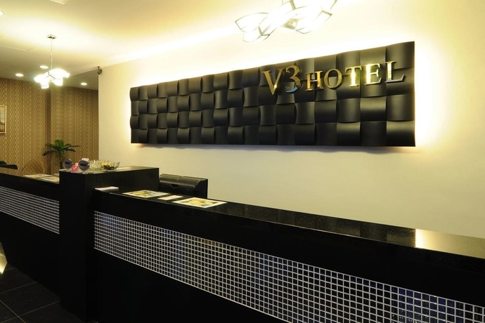 Imagen de los interiores del Hotel V3 Taman Gaya. Foto 18