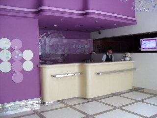 Imagen general del Hotel V8 Xi Cun Branch. Foto 4