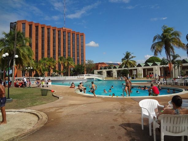 Imagen de los exteriores del Hotel VENETUR MATURIN. Foto 2