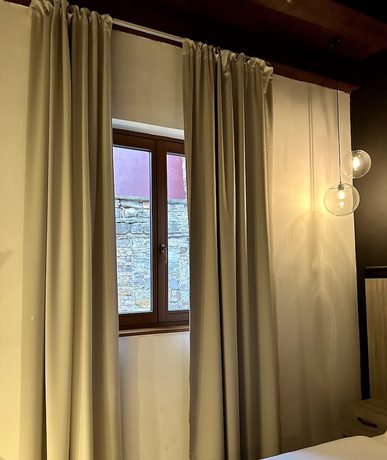 Imagen de la habitación del Hotel VENEZIANA Boutique Superior. Foto 12