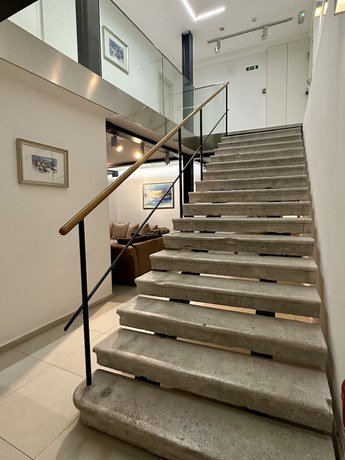Imagen de los interiores del Hotel VENEZIANA Boutique Superior. Foto 19