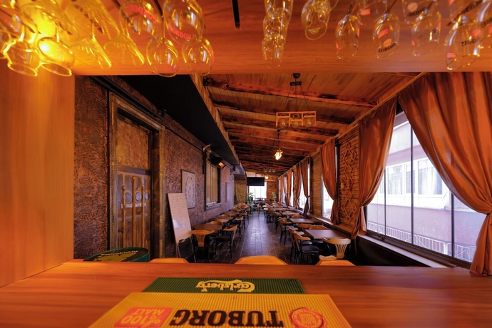 Imagen del bar/restaurante del Hotel VERA VISTA HOTEL. Foto 5