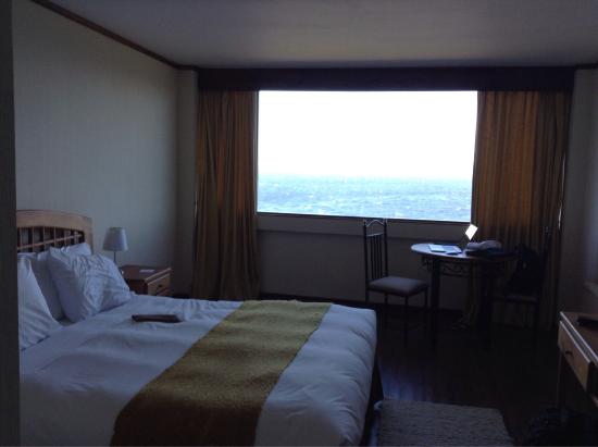 Imagen de la habitación del Hotel VERSALLES SUITES PUERTO MONTT. Foto 6