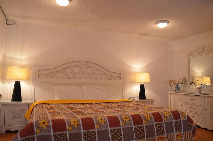 Imagen de la habitación del Hotel VH. Foto 6