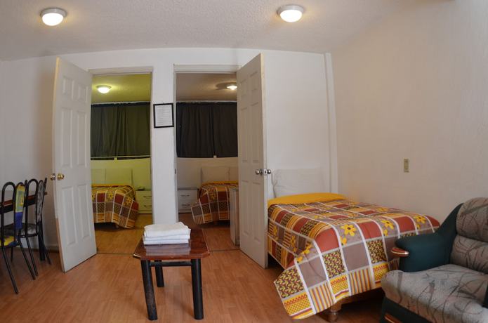 Imagen de la habitación del Hotel VH. Foto 9