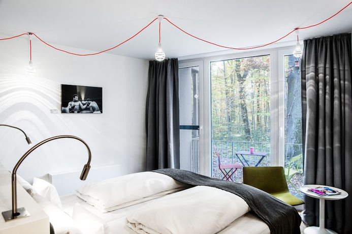 Imagen de la habitación del Hotel V-Hotel. Foto 14