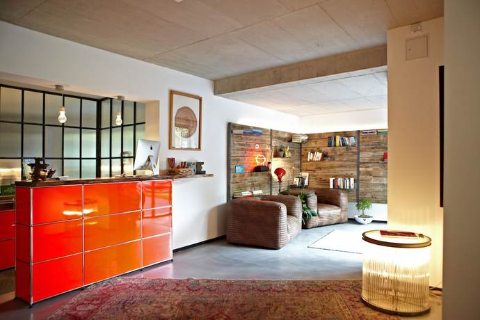 Imagen de los interiores del Hotel V-Hotel. Foto 20