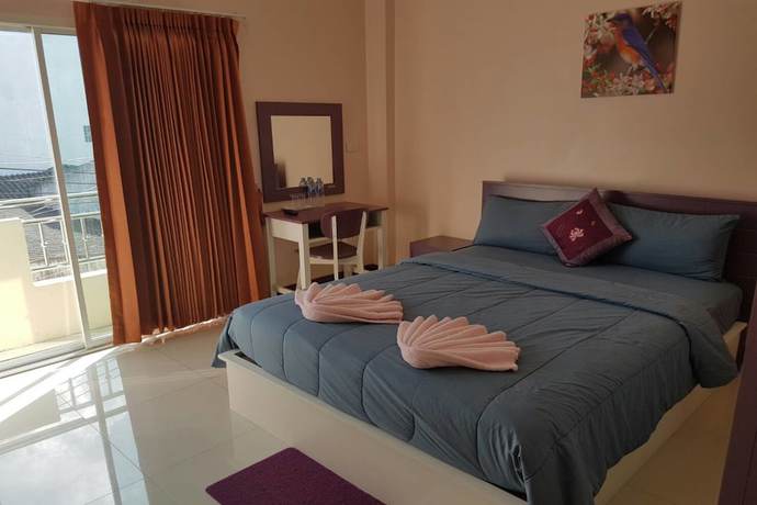 Imagen de la habitación del Hotel V-House. Foto 9