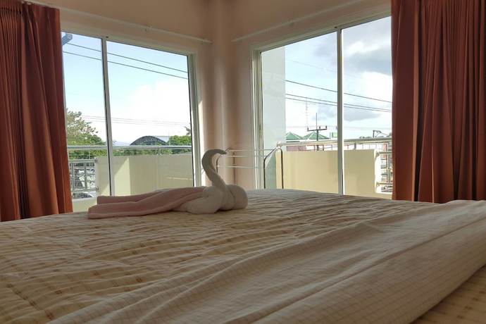 Imagen de la habitación del Hotel V-House. Foto 16