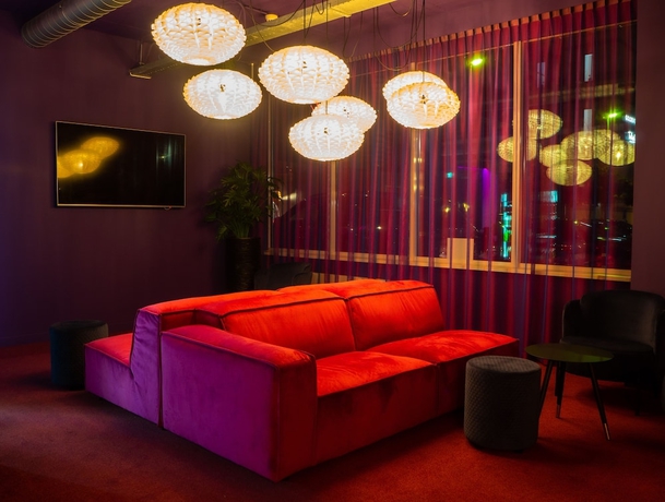 Imagen de los interiores del Hotel VIC. Foto 19