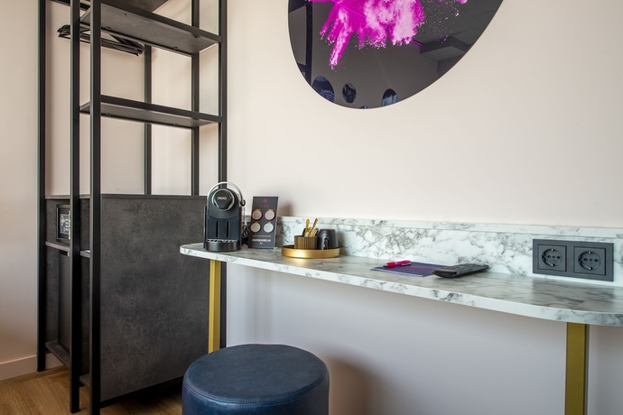 Imagen de la habitación del Hotel VIC. Foto 10